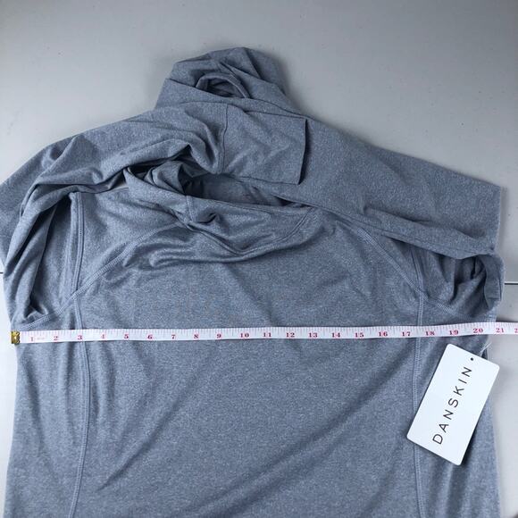 Danskin  gray wicking crossover hoodie large - Picture 6 of 9
